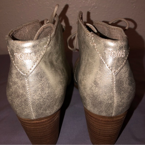 BRAND NEW TOMS HEELED BOOTS - Picture 4 of 6